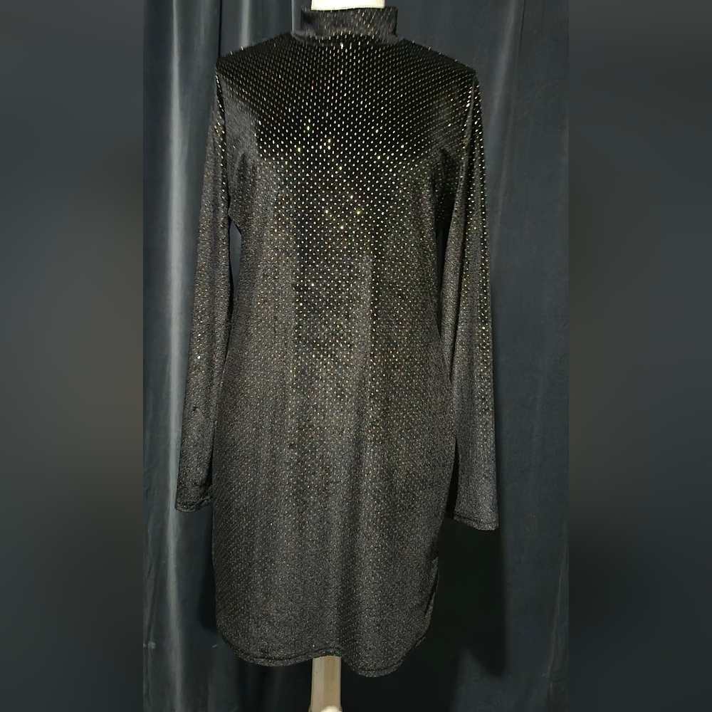 Hera Collection Black and Gold Long Sleeve Dress